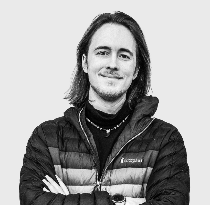 Headshot of Tomas Koeck