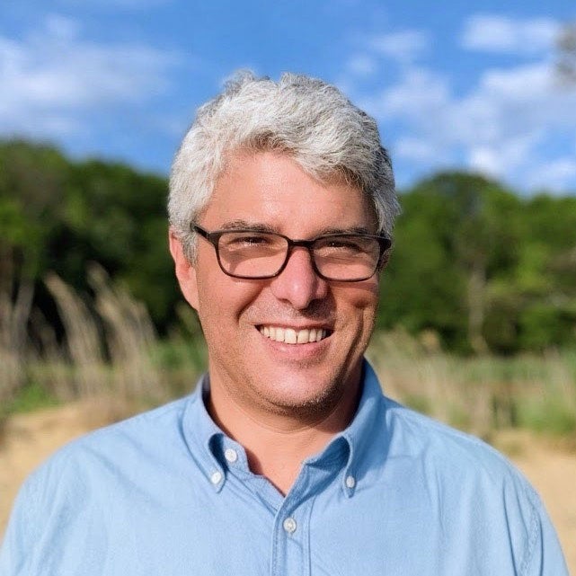 Portrait of Eric Sprague.