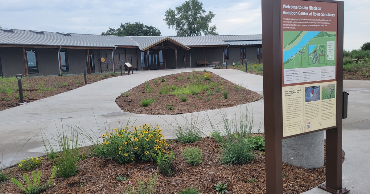 Rowe Sanctuary wins Outstanding Ecotourism Award from Nebraska Tourism Rowe Sanctuary wins Outstanding Ecotourism Award from Nebraska Tourism