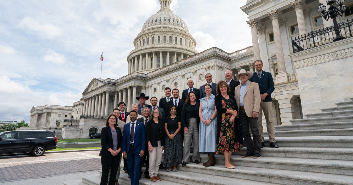 Advocating for Birds and Working Lands in a Conservation-Forward Farm Bill Advocating for Birds and Working Lands in a Conservation-Forward Farm Bill