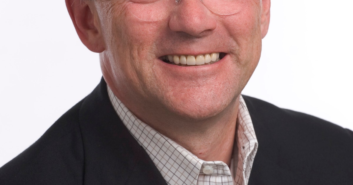 Dale Roux David Roux, Chairman of Silver Lake, a $14 billion global equity firm ...