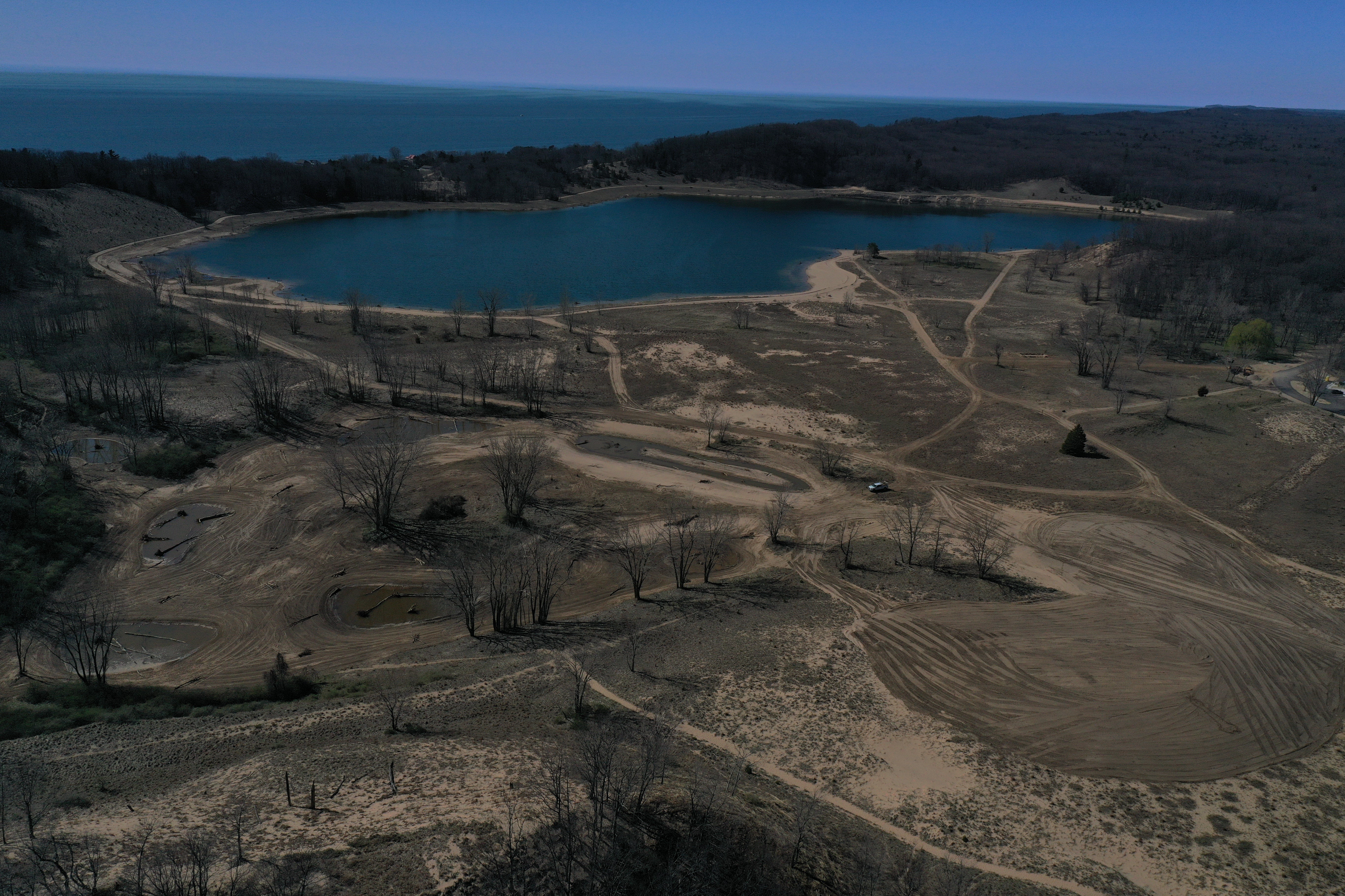 ̽����ѡ Great Lakes launches transformative wetland restoration project aimed at revitalizing Ottawa Sands County Park in Eastern Lake Michigan. Approximately 3,300 linear feet of shoreline will be restored, fostering habitat for diverse wildlife and bird
