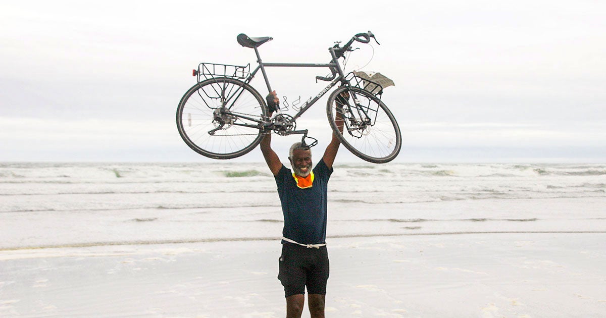 bicycle at beach artist scott 90s US Ski Team Sawtooth All Terrain Bike, Teal, 47cm/Small The frame delivers vertical compliance you’ll feel in its supple ride quality pedaling over harsh road surfaces Atlantic Beach artist's whimsical critters